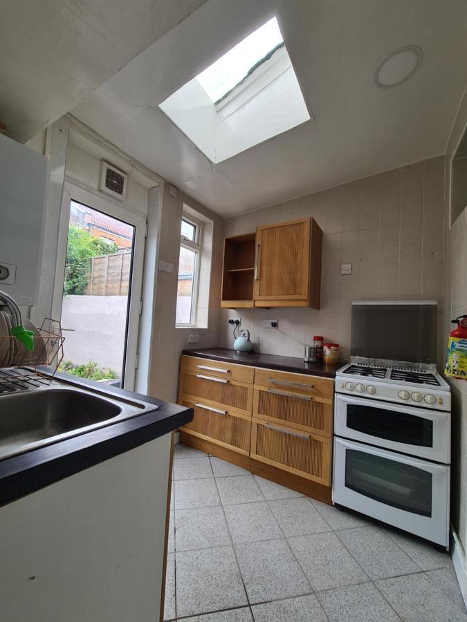 Ground Floor Flat , 31 Lena Street, Easton,Bristol Avon, Uk Hotel Buitenkant foto